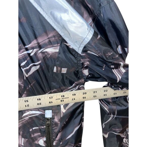 Sweaty Betty Reflective Water Resistant Pack Away Jacket Size 8-10 Full Zip - Picture 9 of 13